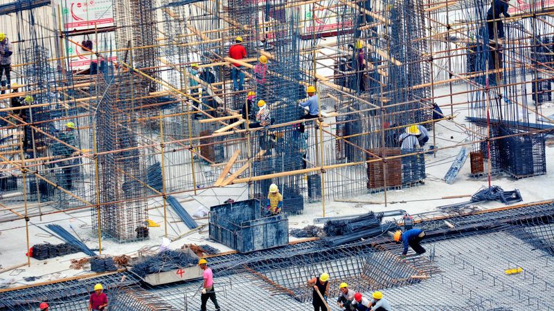 建筑劳务公司选择：关键因素与误区解析